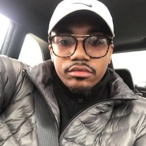 Meet your Posher, Troy